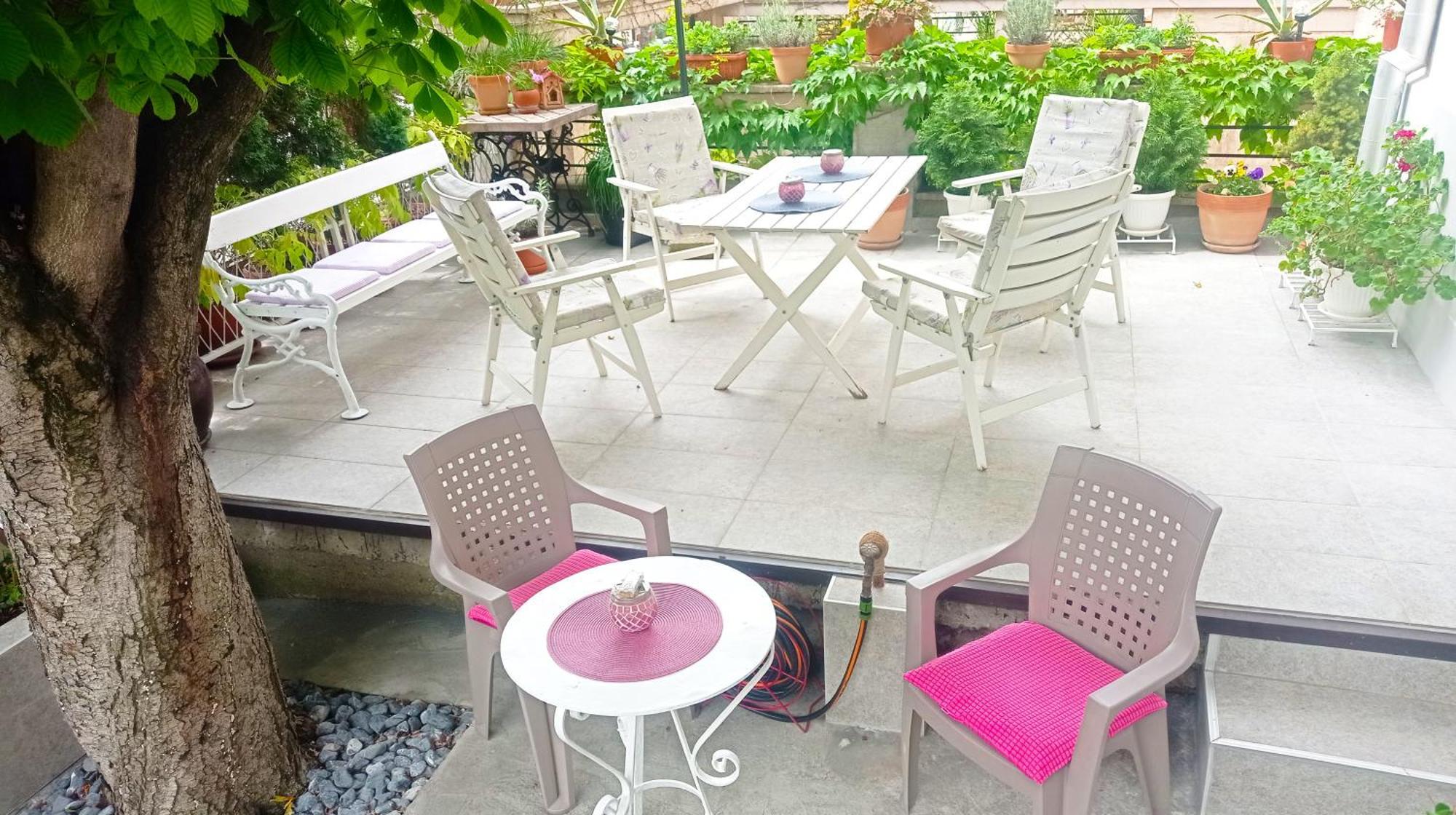 Belgrade Apartment Happy Garden Екстер'єр фото